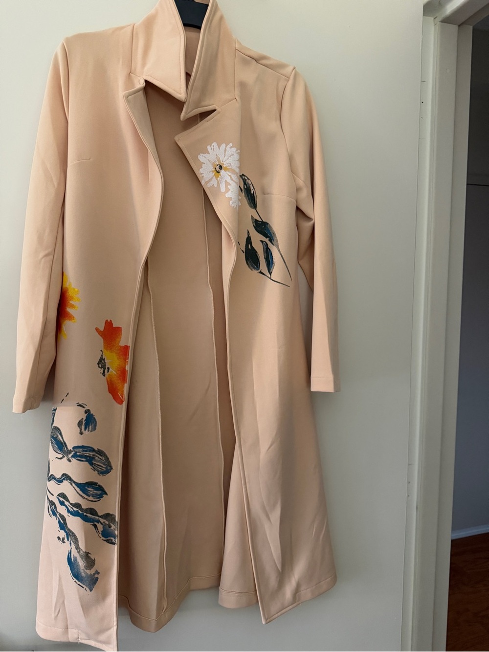 Beige Floral Wide-Leg Pant and Coat Set - Picture 3 of 6